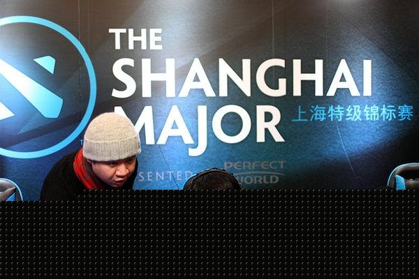 UP官博：Yuekai解锁LPL出场100场成就！